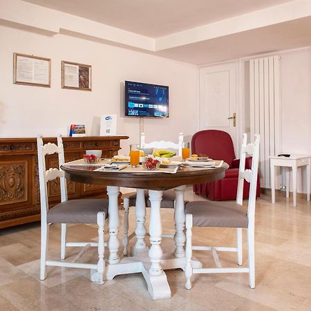 Appartamento Con Parcheggio E Giardino Ασίζη Εξωτερικό φωτογραφία